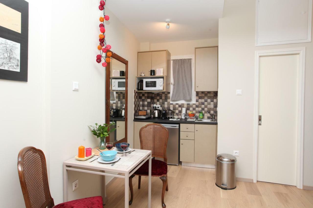 אתונה Stylish Studio Below The Acropolis מראה חיצוני תמונה